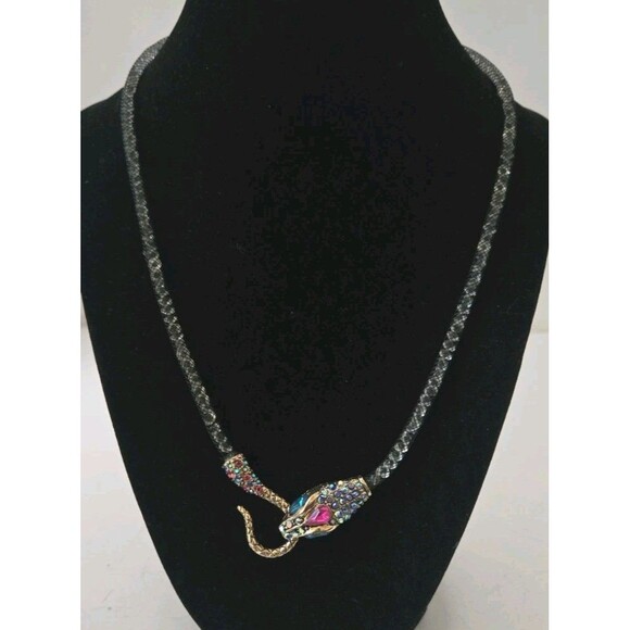 Betsey Johnson Crystal Filled Mesh Snake Head Pendant Hook Necklace - Picture 3 of 7